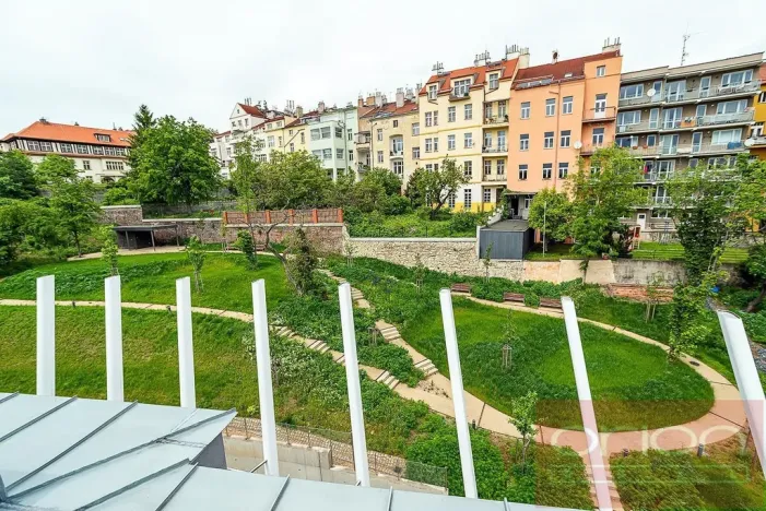 Pronájem bytu 4+kk, Praha - Smíchov, Holečkova, 211 m2