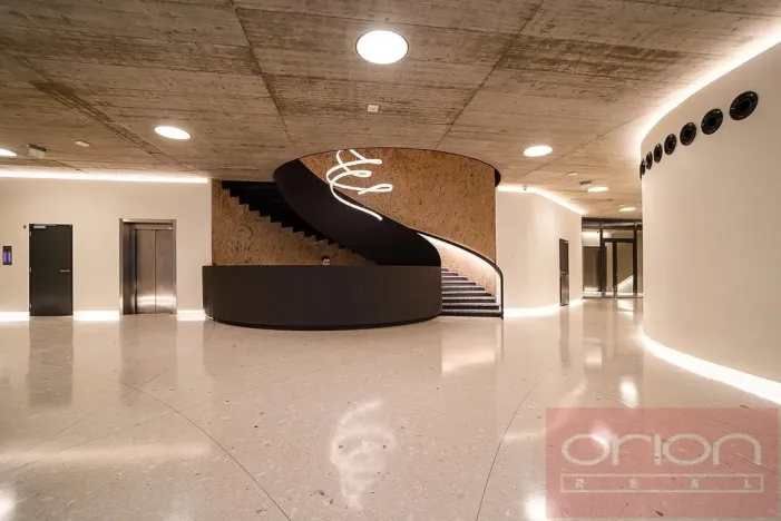 Pronájem bytu 4+kk, Praha - Smíchov, Holečkova, 211 m2