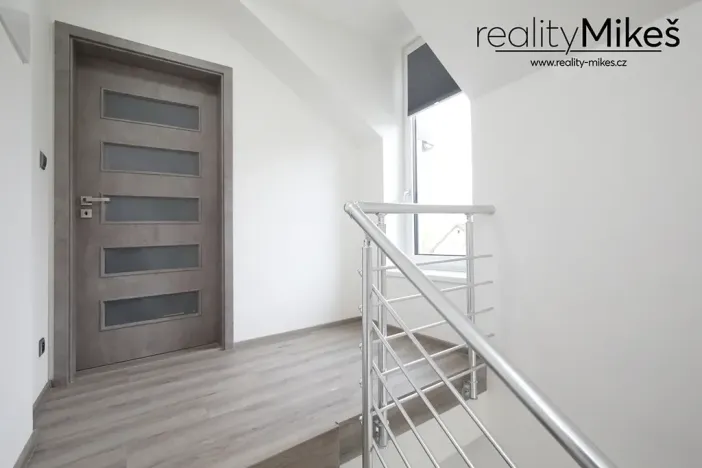 Pronájem bytu 4+kk, Rychnov u Jablonce nad Nisou, Malířská, 131 m2