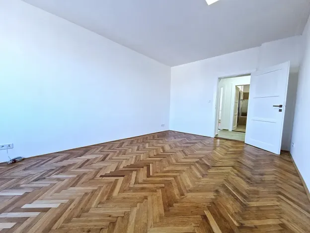 Prodej bytu 3+1, Brno, Tržní, 90 m2