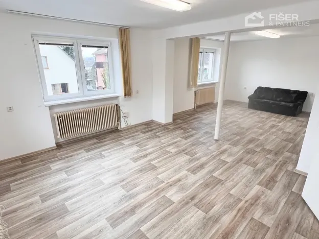 Pronájem kanceláře, Valašské Meziříčí, Kraiczova, 50 m2