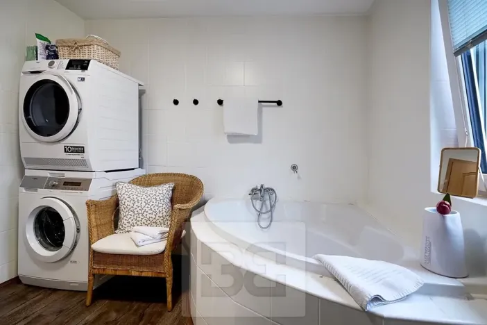 Prodej rodinného domu, Zlatníky-Hodkovice, Souběžná, 139 m2