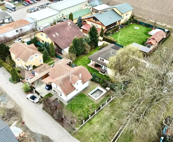 Prodej rodinného domu, Zlatníky-Hodkovice, Souběžná, 139 m2
