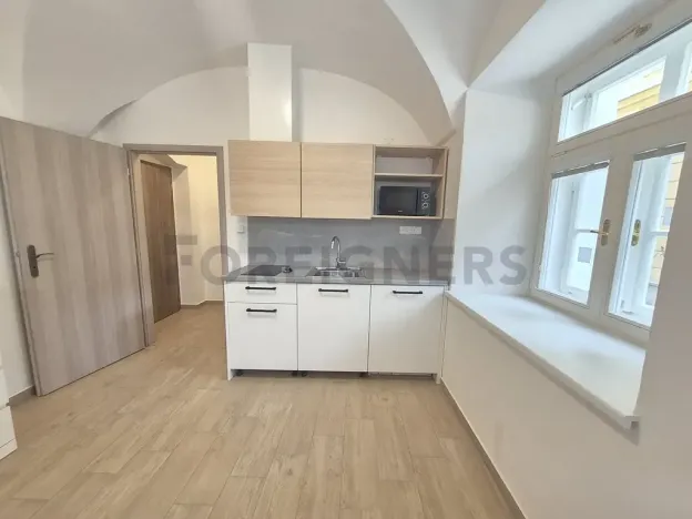 Pronájem bytu 1+1, Olomouc, 1. máje, 40 m2