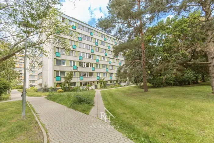 Pronájem bytu 3+kk, Kladno, Ostravská, 55 m2