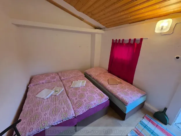 Pronájem ubytování, Praha - Modřany, Pod sady, 16 m2