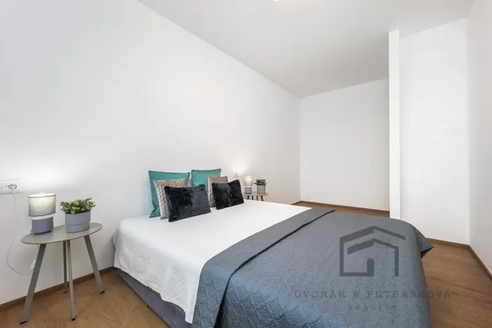 Pronájem bytu 4+kk, Praha - Modřany, Levského, 73 m2