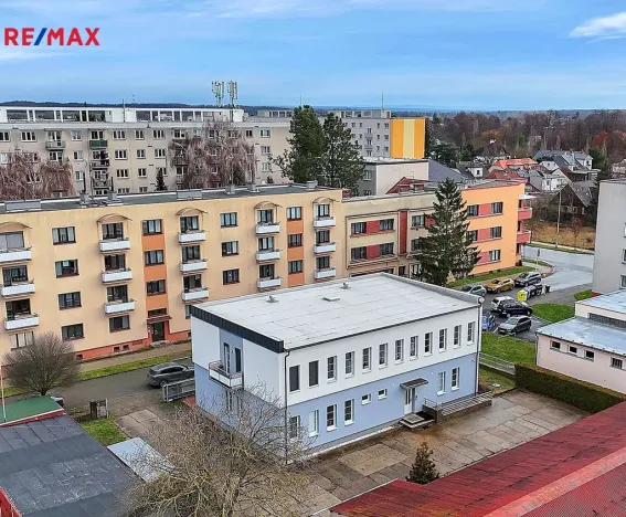 Pronájem kanceláře, Hradec Králové - Slezské Předměstí, Sládkova, 170 m2