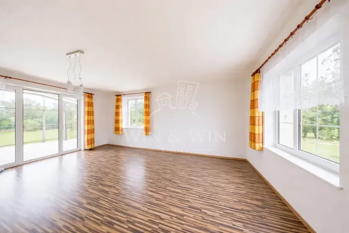 Prodej rodinného domu, Zdiby, 260 m2