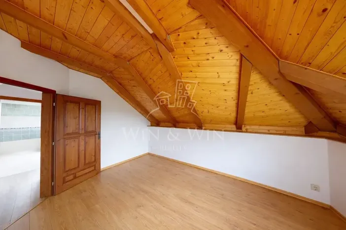 Prodej rodinného domu, Zdiby, 260 m2