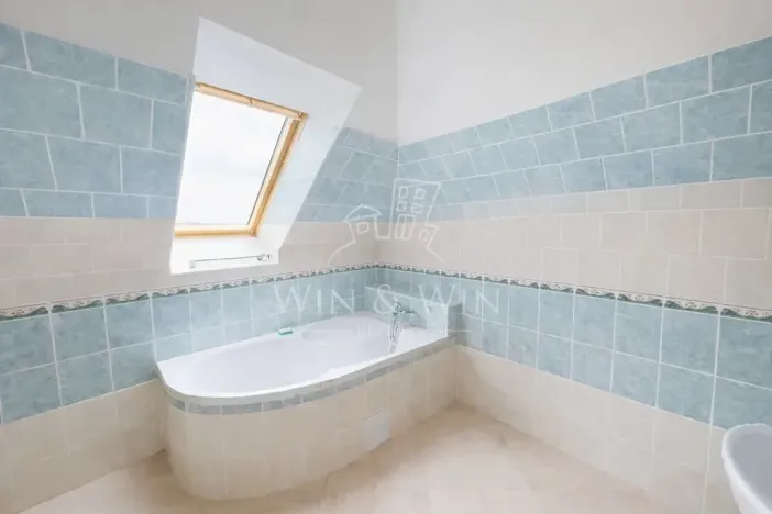 Prodej rodinného domu, Zdiby, 260 m2