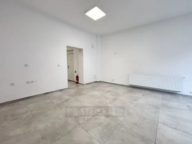 Pronájem kanceláře, České Budějovice - České Budějovice 1, Kněžská, 42 m2
