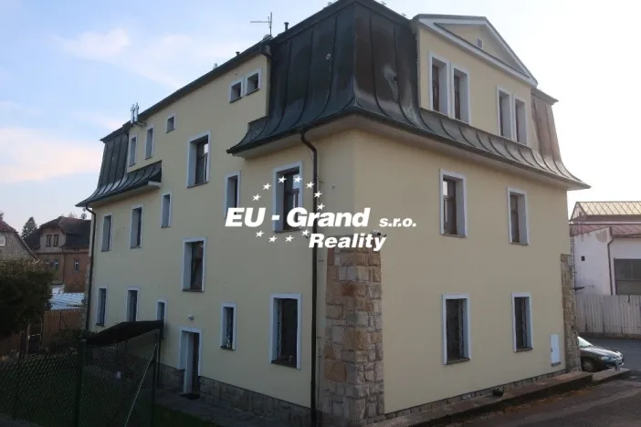 Pronájem bytu 2+kk, Rumburk - Rumburk 2-Horní Jindřichov, Vojtěcha Kováře, 60 m2