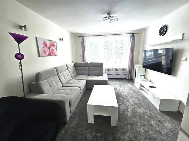 Pronájem bytu 2+1, Milevsko, Karla Čapka, 50 m2