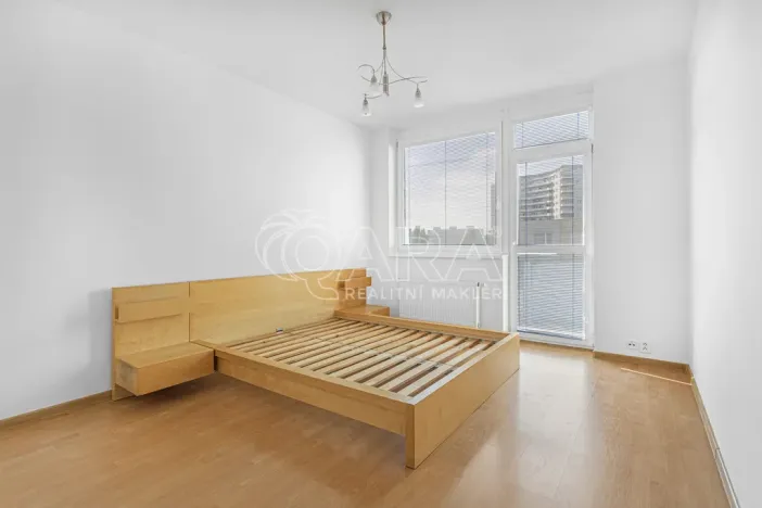 Pronájem bytu 3+kk, Praha - Řepy, Skuteckého, 74 m2