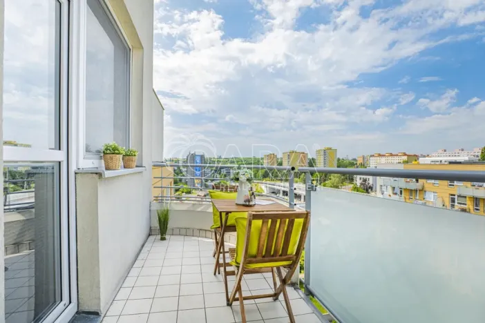 Pronájem bytu 3+kk, Praha - Řepy, Skuteckého, 74 m2