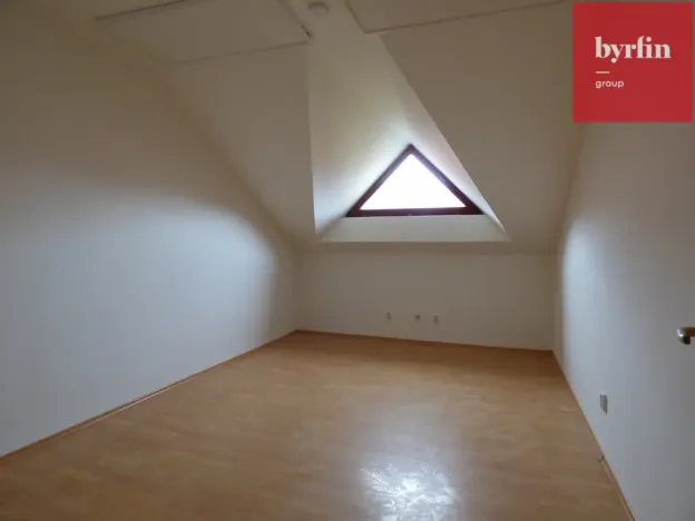 Pronájem bytu 4+kk, Opava, Kolářská, 80 m2