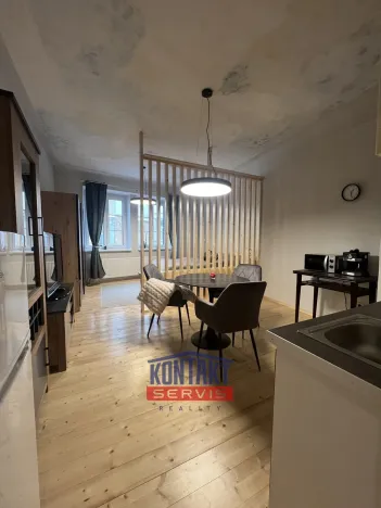 Pronájem bytu 1+kk, Jindřichův Hradec, Svatojánská, 34 m2