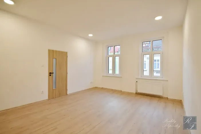 Prodej bytu 2+1, Teplice, Československých legií, 68 m2