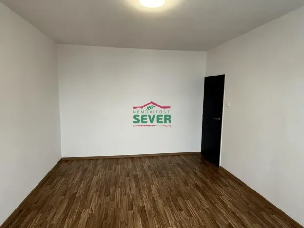 Prodej bytu 3+1, Klášterec nad Ohří, Na Vyhlídce, 70 m2