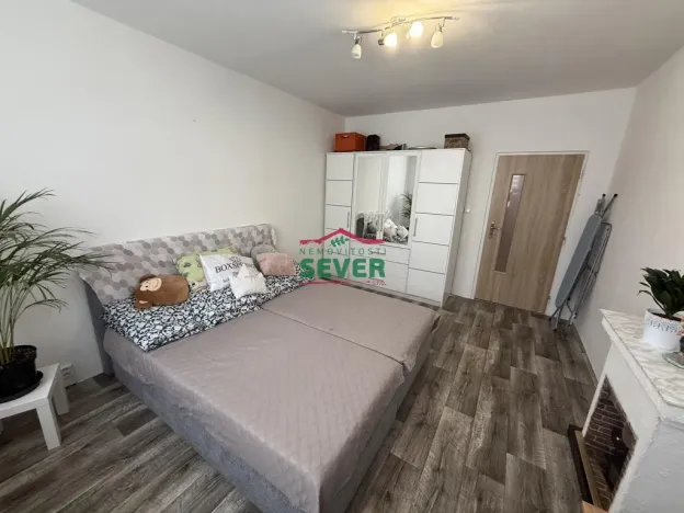 Prodej bytu 3+1, Postoloprty, Jiráskovo náměstí, 82 m2