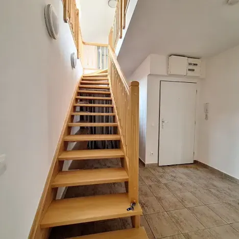 Pronájem bytu 3+kk, Praha, Podbělohorská, 105 m2
