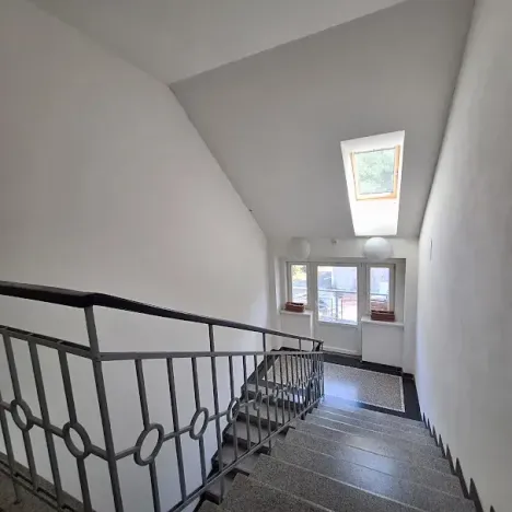 Pronájem bytu 3+kk, Praha, Podbělohorská, 105 m2