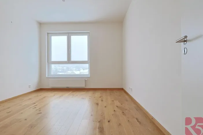 Pronájem bytu 2+kk, Praha - Modřany, Kolmanova, 56 m2