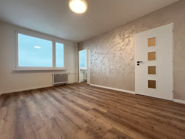 Pronájem bytu 1+kk, Krupka, Sídliště, 25 m2