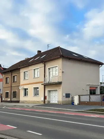 Pronájem bytu 2+1, Kolín, Třídvorská, 63 m2