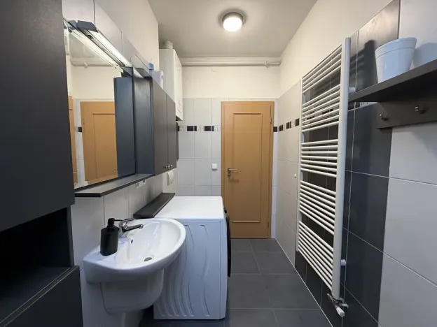 Prodej bytu 2+kk, Slavkov u Brna, sídliště Nádražní, 64 m2