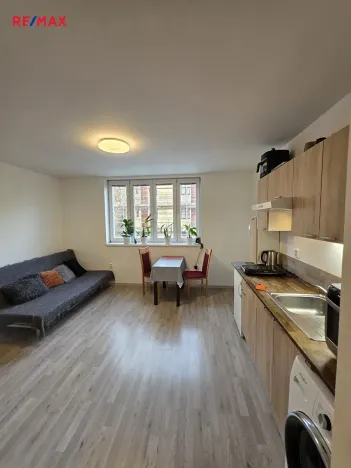 Pronájem bytu 1+kk, Brno, Gallašova, 27 m2