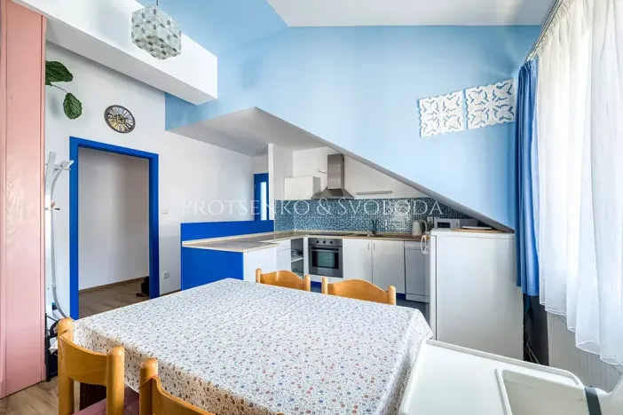 Prodej činžovního domu, Batelov, Třešťská, 490 m2