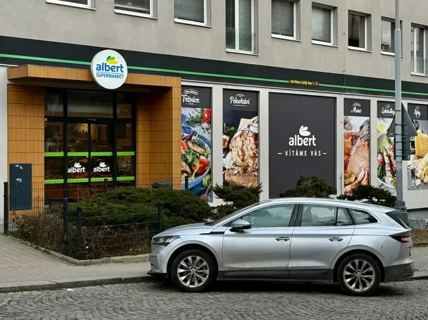 Pronájem bytu 2+kk, Praha - Košíře, Dubrovnická, 46 m2