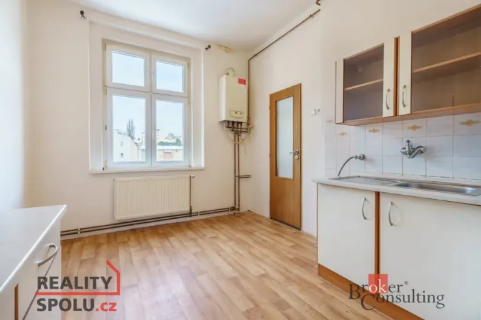 Pronájem bytu 2+1, Karlovy Vary - Rybáře, Lad. Koubka, 54 m2