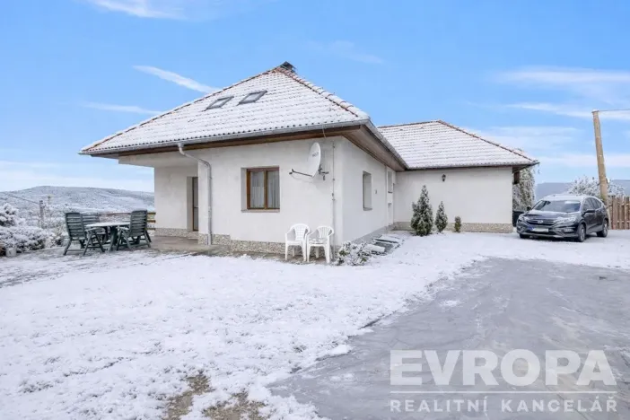 Prodej rodinného domu, Ústí nad Labem - Hostovice, Hostovická, 300 m2