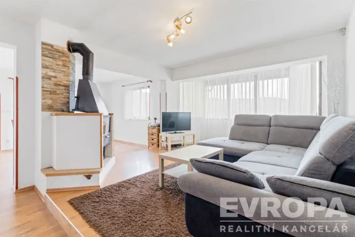 Prodej rodinného domu, Ústí nad Labem - Hostovice, Hostovická, 300 m2