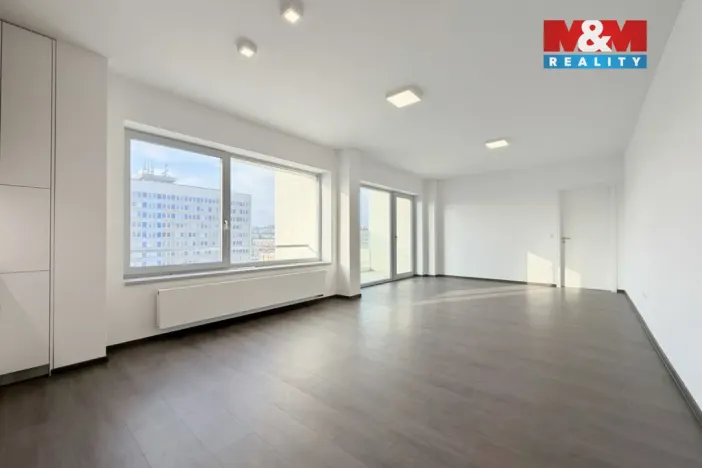 Pronájem bytu 2+kk, Zlín, Lorencova, 59 m2