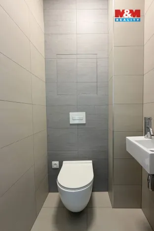 Pronájem bytu 2+kk, Zlín, Lorencova, 59 m2