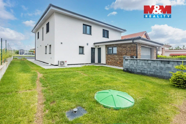 Prodej rodinného domu, Bořanovice, V sazenicích, 285 m2