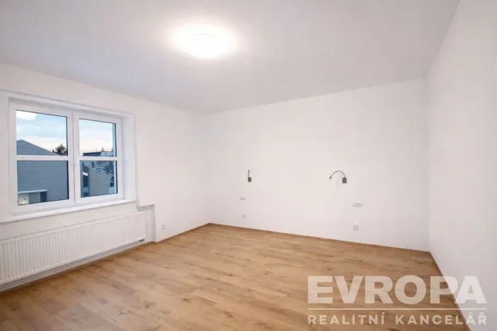 Pronájem rodinného domu, Praha - Žižkov, Hraniční, 120 m2