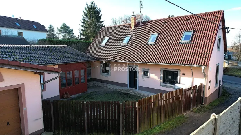 Prodej rodinného domu, Slaný - Trpoměchy, 120 m2