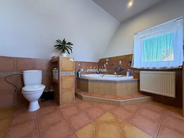 Prodej rodinného domu, Slaný - Trpoměchy, 120 m2