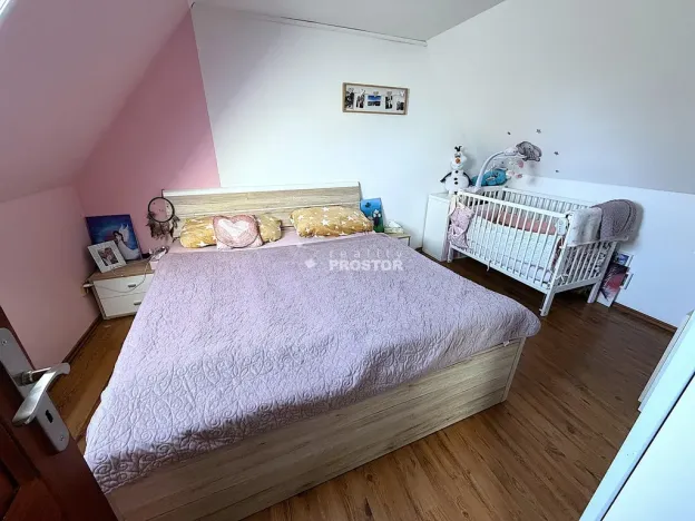 Prodej rodinného domu, Slaný - Trpoměchy, 120 m2