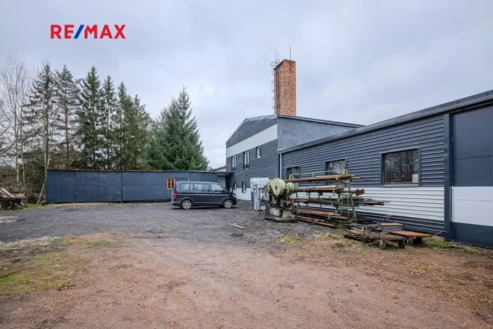 Prodej výrobních prostor, Neuměř, 405 m2