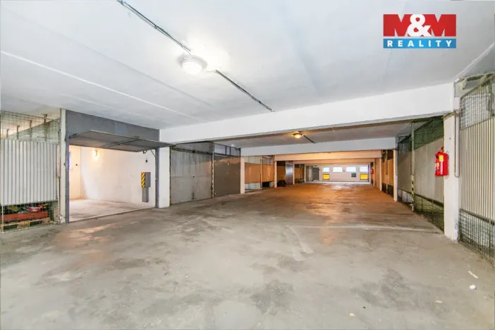 Pronájem garáže, Plzeň - Doubravka, 15 m2