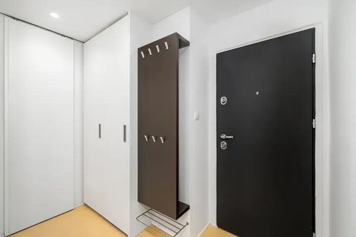 Pronájem bytu 3+1, Praha - Čakovice, Úslavská, 76 m2