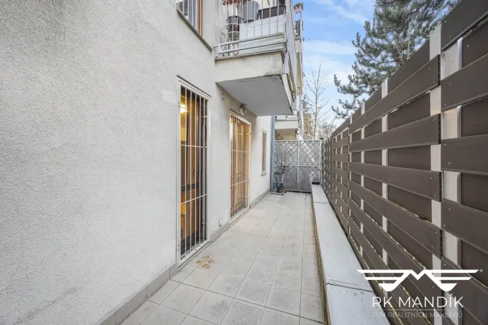 Pronájem bytu 2+kk, Praha - Krč, U krčského nádraží, 60 m2