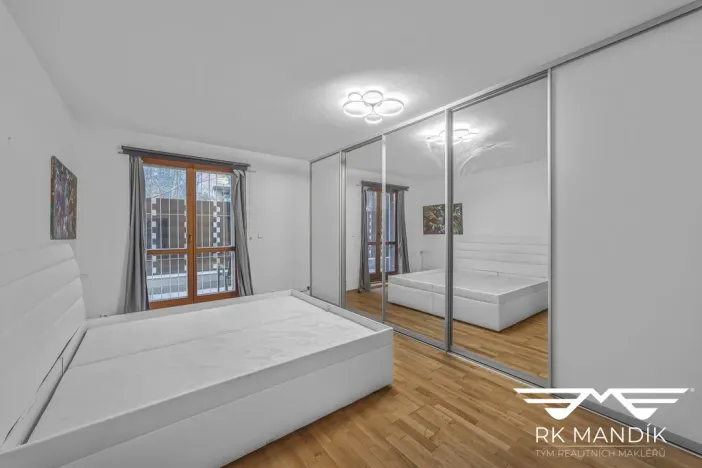 Pronájem bytu 2+kk, Praha - Krč, U krčského nádraží, 60 m2