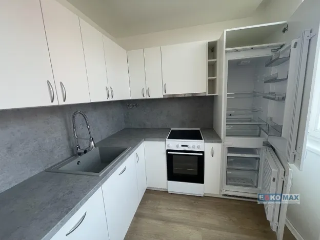 Pronájem bytu 2+1, Břeclav, U Splavu, 58 m2